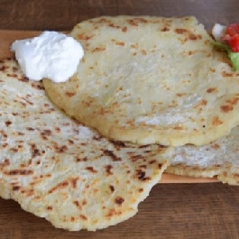 Burgonyalángos vaslapon sütve