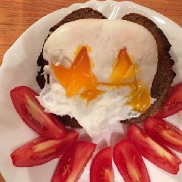 Buggyantott tojás minimalista módon