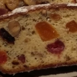 Egyszerű gyümölcskenyér