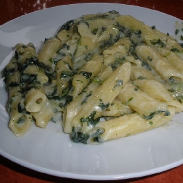 Medvehagymás-sajtos tészta