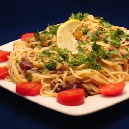 Babos, csirkemelles tészta