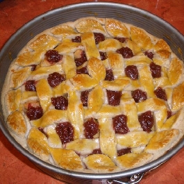 Almás linzertorta