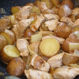 Újburgonyás aprópecsenye