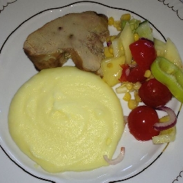 Kacsamáj almapürével